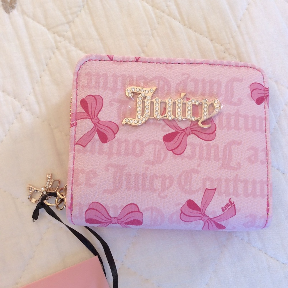 Juicy Couture pink Bow wallet